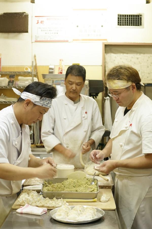 餃子づくり