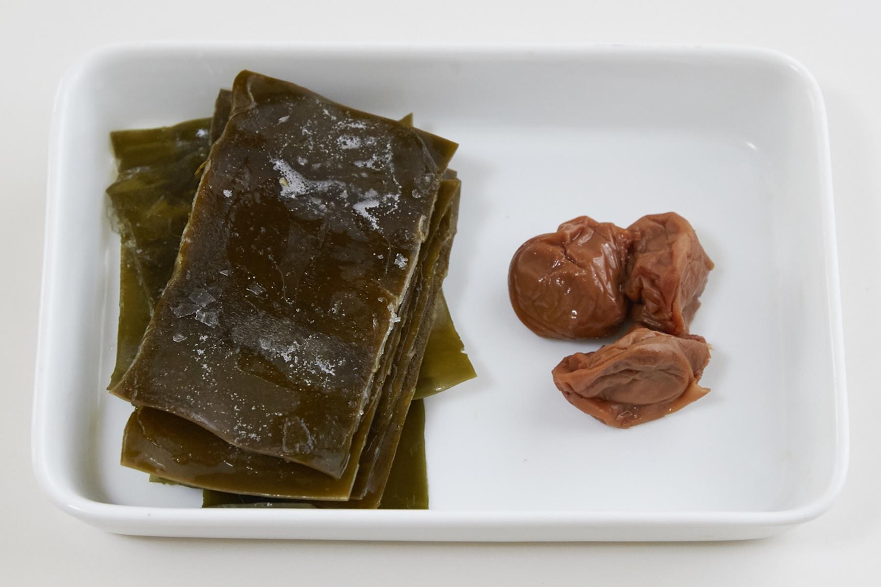 昆布と梅干しのしっとり佃煮