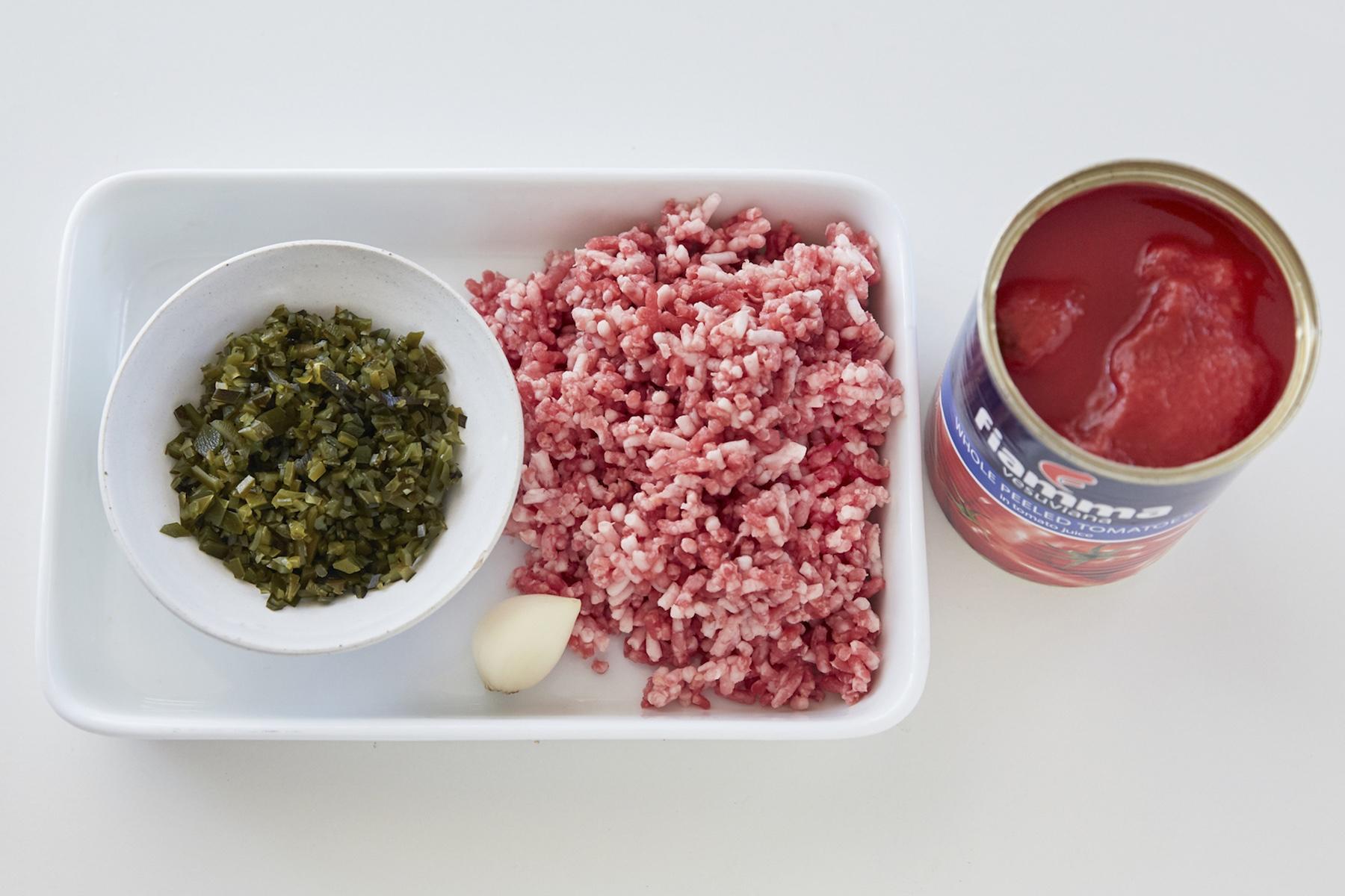 出汁がら昆布スパイシーソースのミートソース