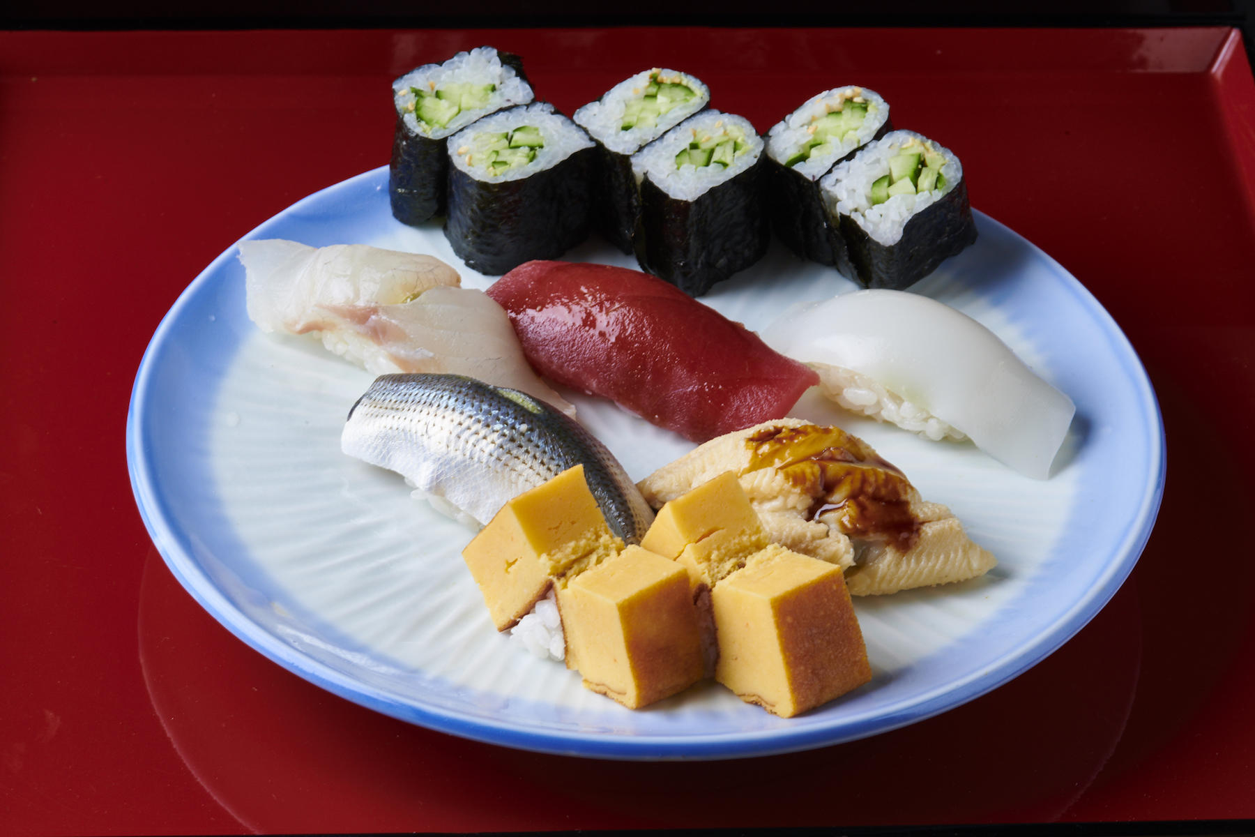 旬のネタが並ぶ“にぎり”3,780円