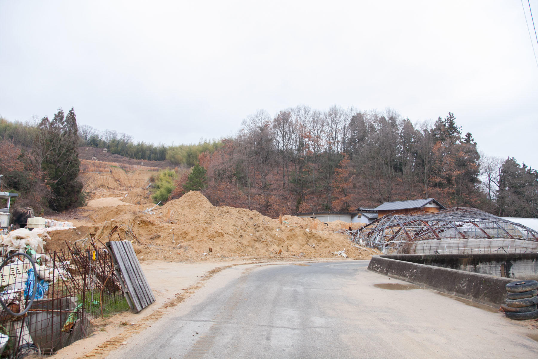 トマト団地のほど近くの被災場所。