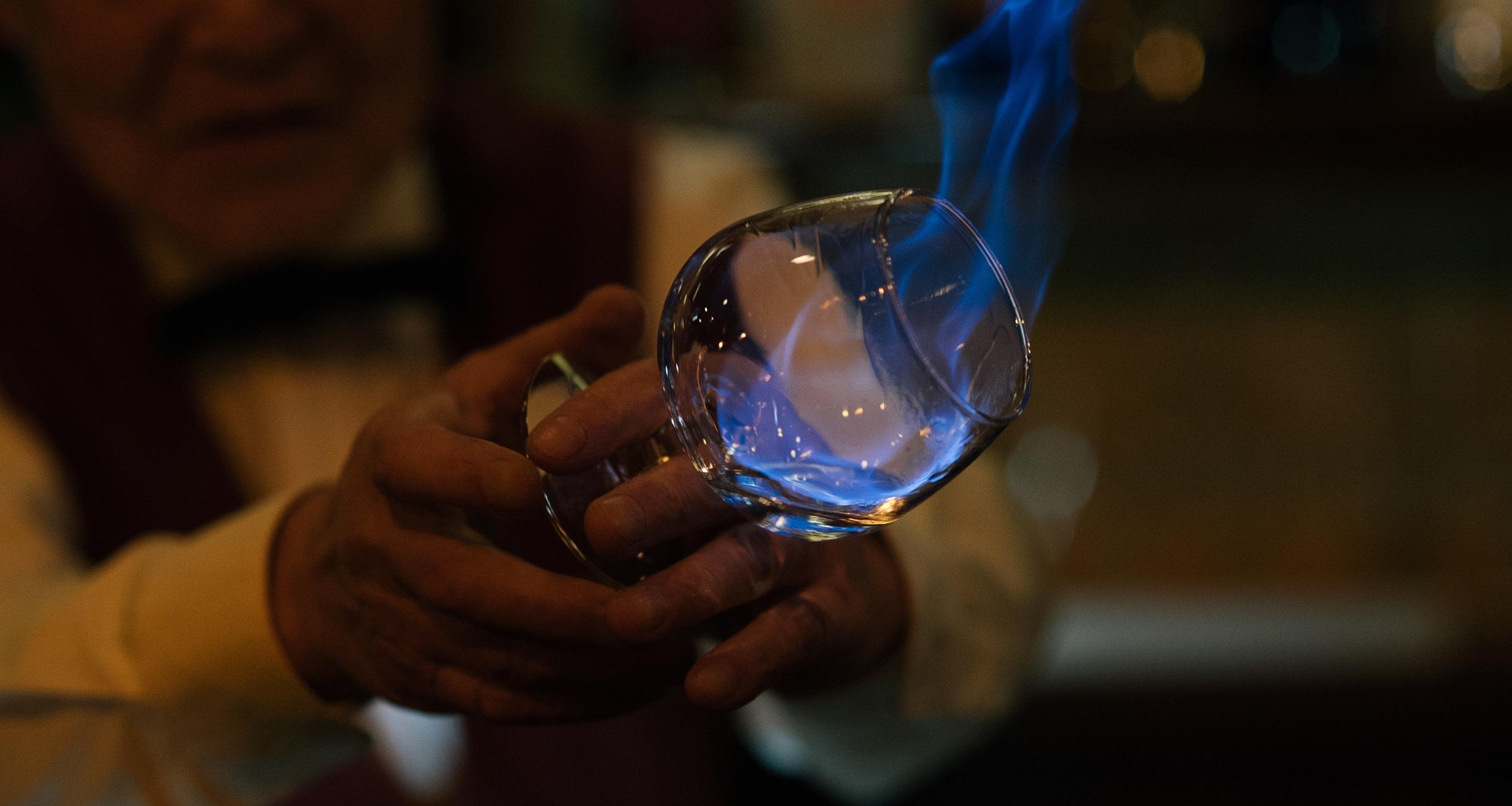 知られざるバーへ。