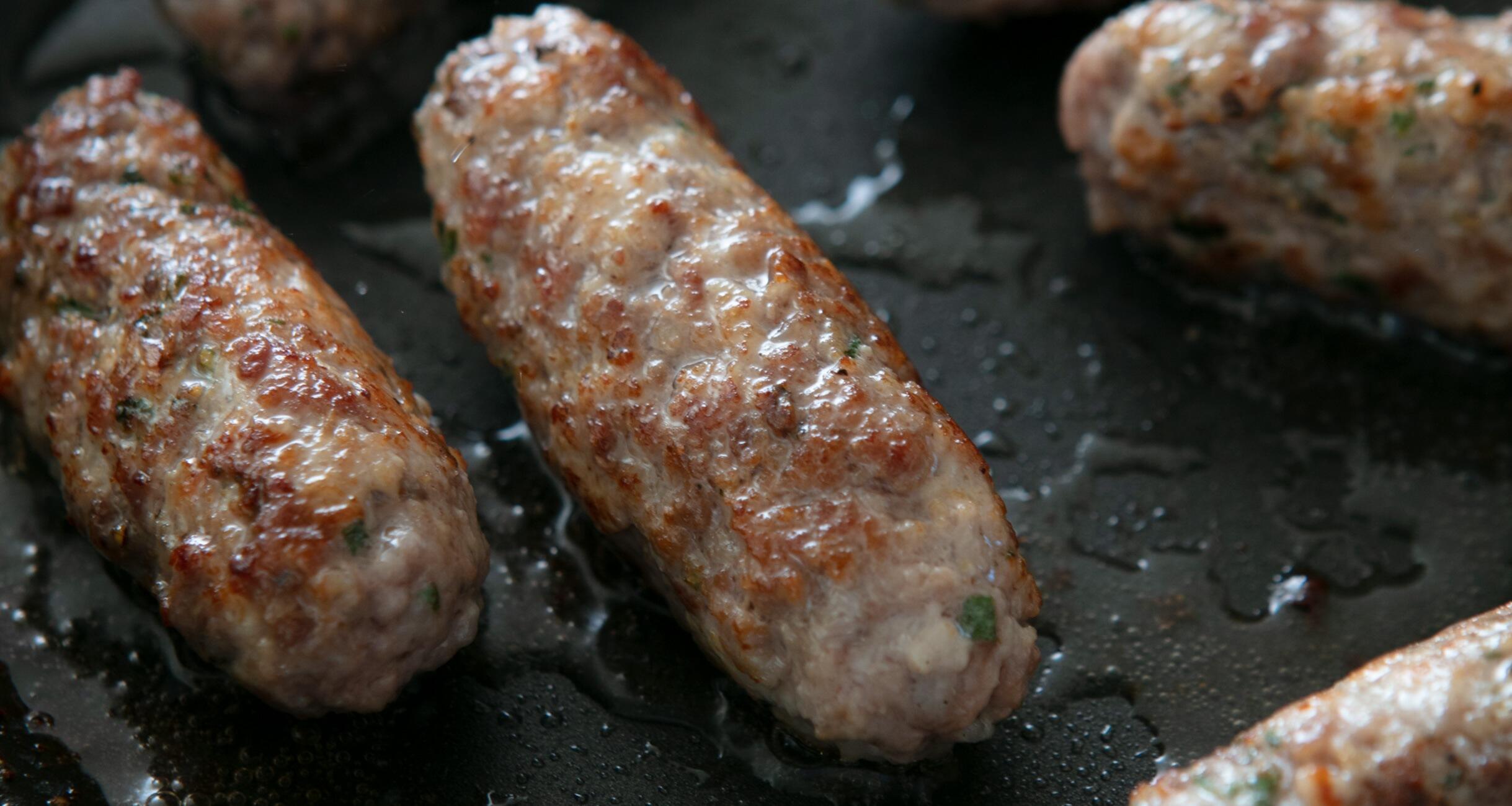 平野由希子さんのワインが進むサルシッチャレシピ