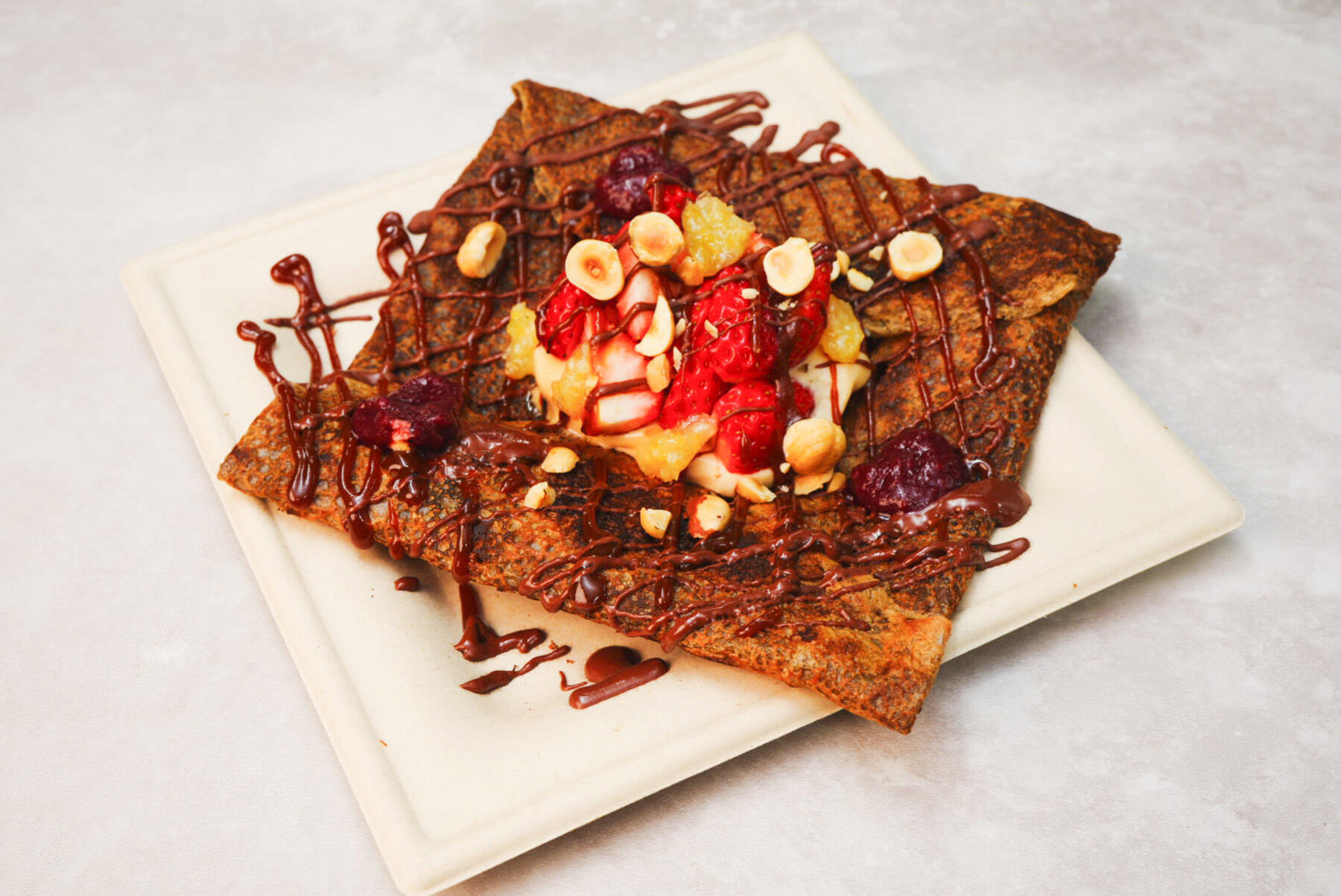 苺とショコラのガレット　3,300円