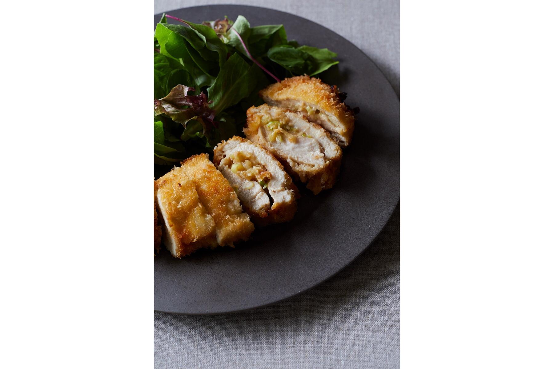 しっとりジュワッと！“ねぎ味噌チキンカツ”