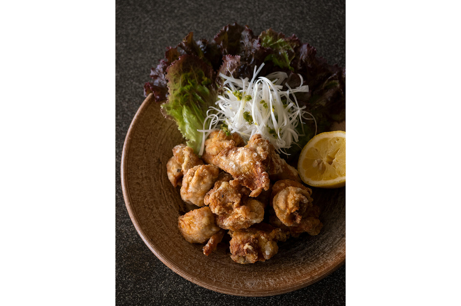 味がぴたりと決まる“柚子胡椒から揚げ”