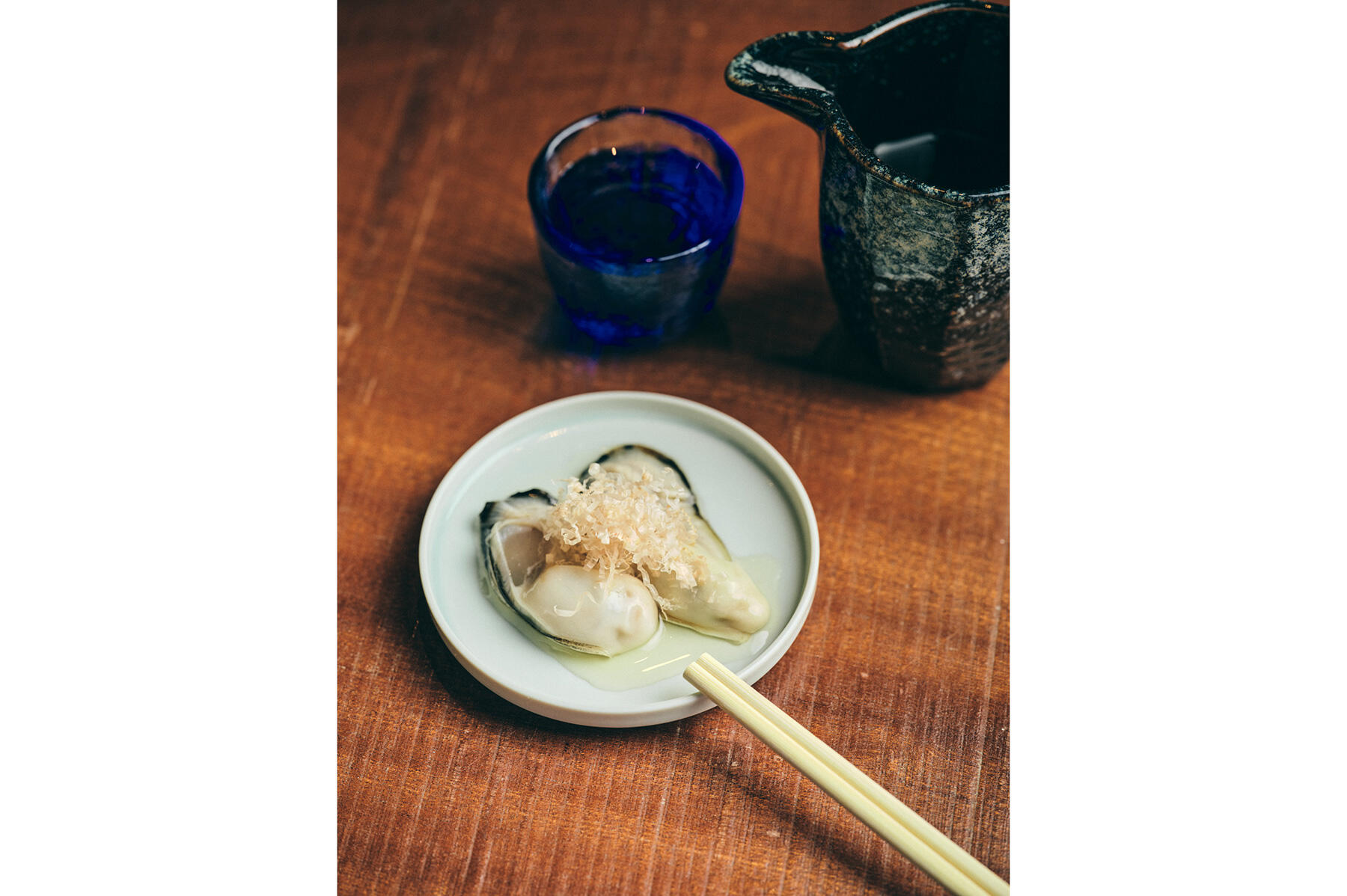 ツルッとした口当たりが心地いい“生牡蠣のおひたし”