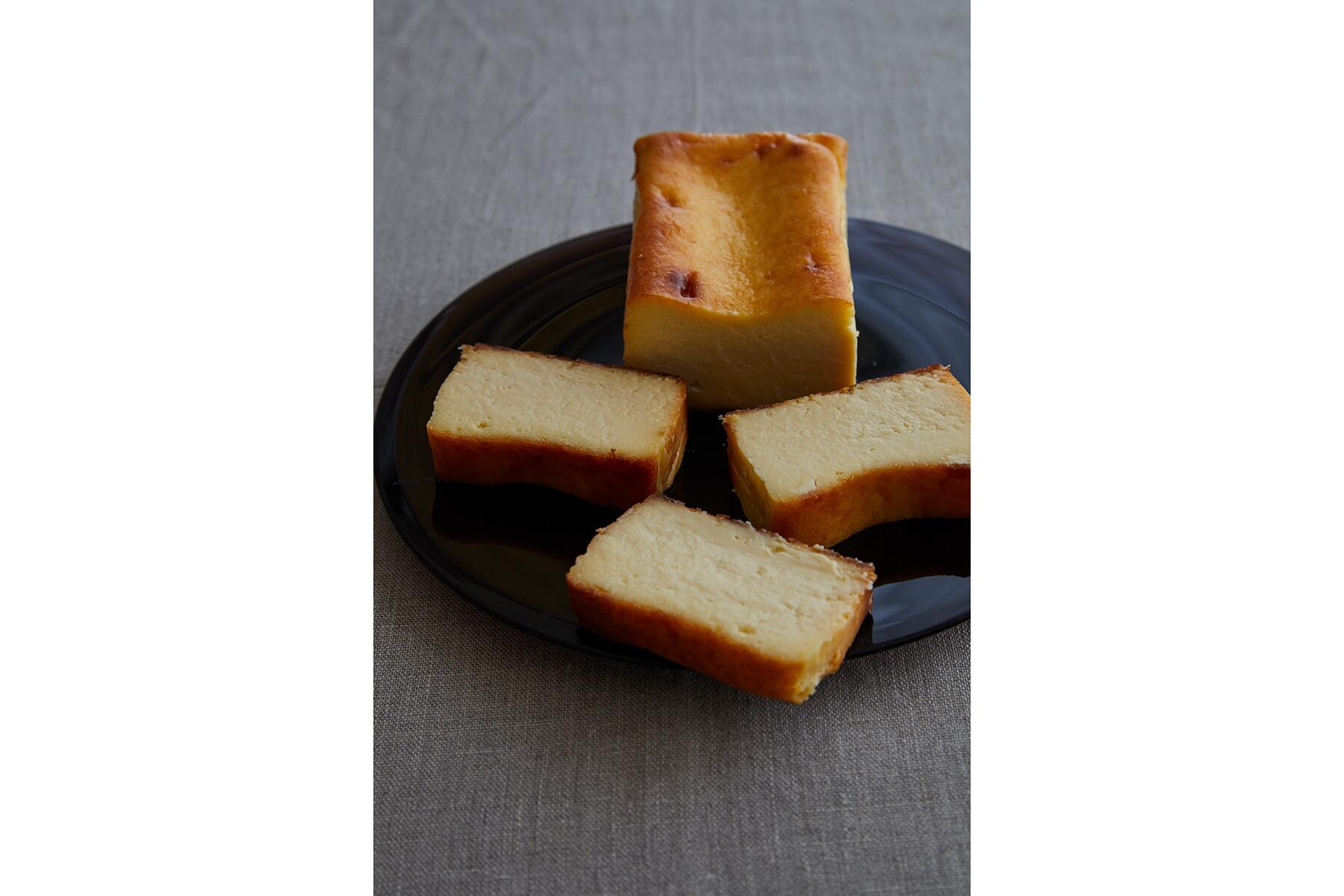 コクとまろやかさが魅力の“ホワイトチョコレートのチーズケーキ”