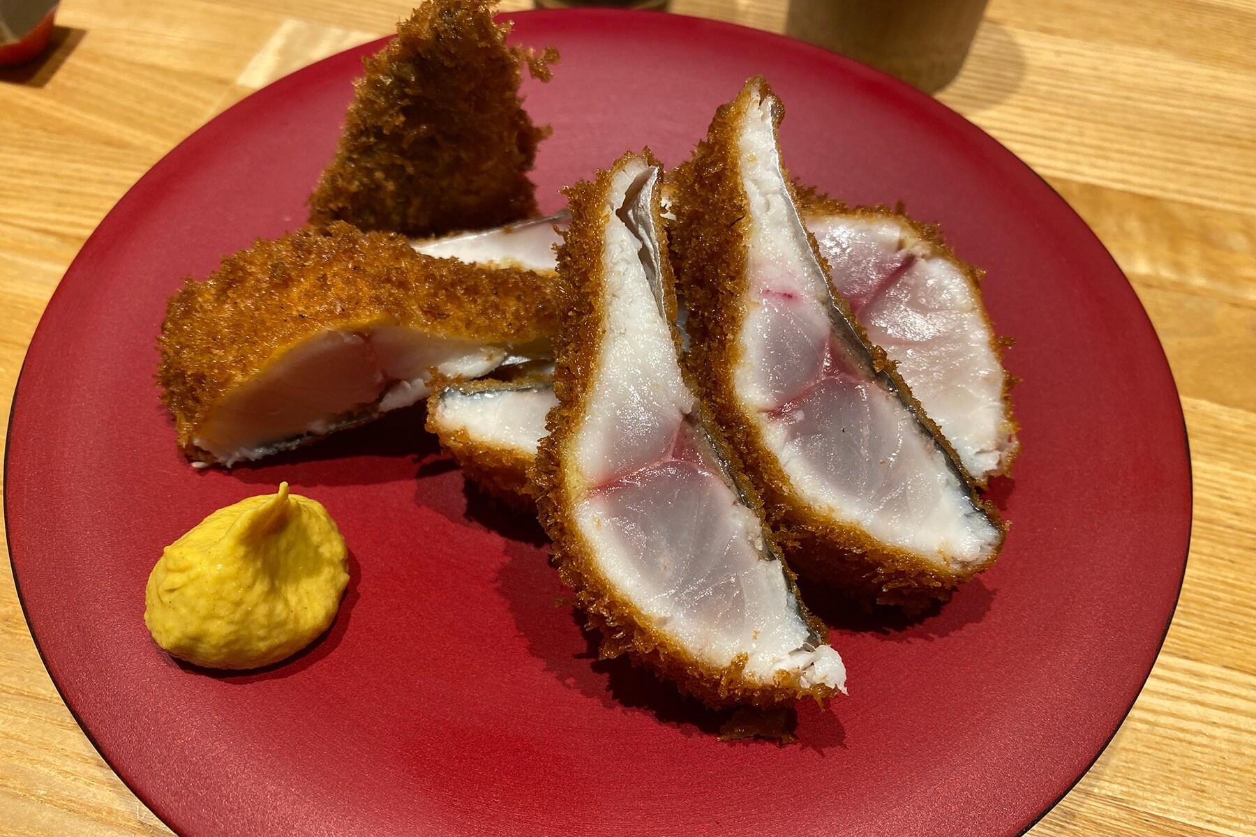 活アジフライ　レアに揚げて