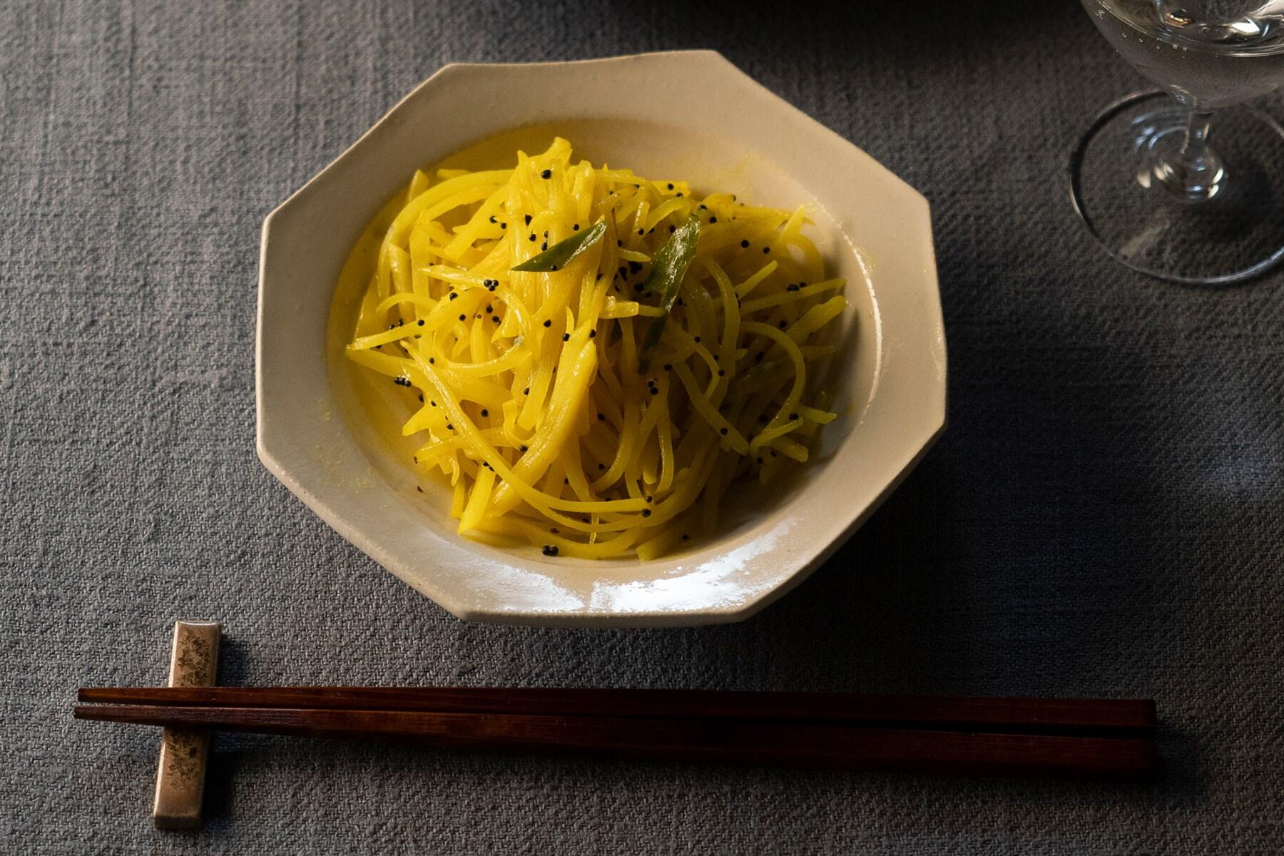 小気味よい食感がクセになる“じゃがいものスパイスきんぴら”