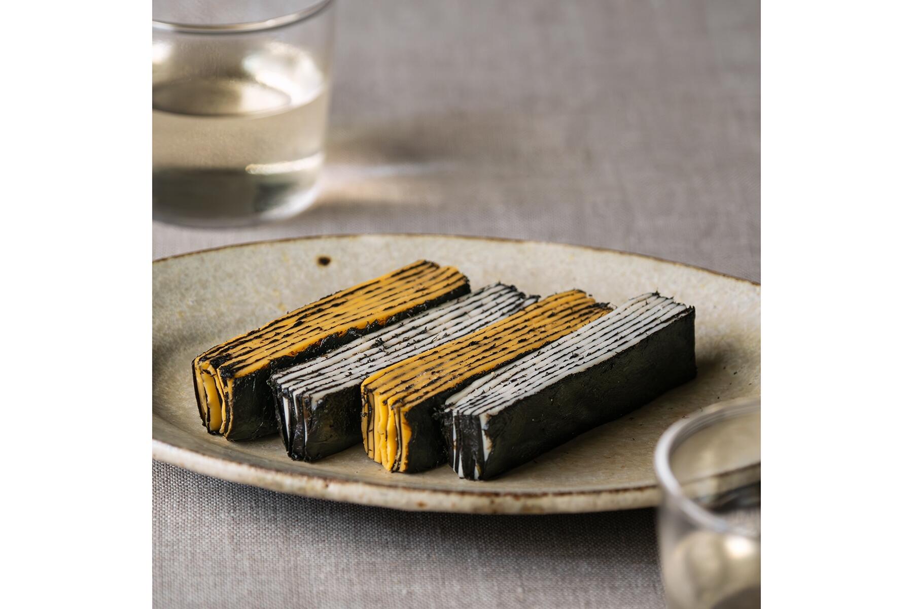 簡単で最高のアテ！“チーズと海苔のミルフィーユ”