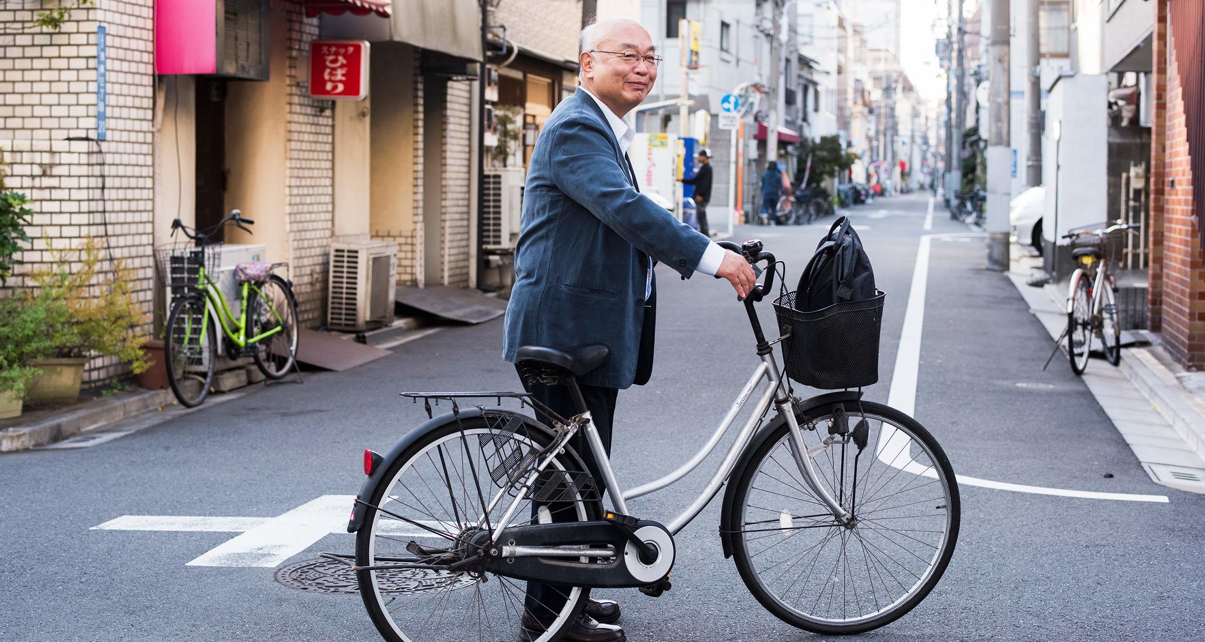 観光客の知らない浅草～浅草高校・国語教師の浅草ランチ・ベスト100～