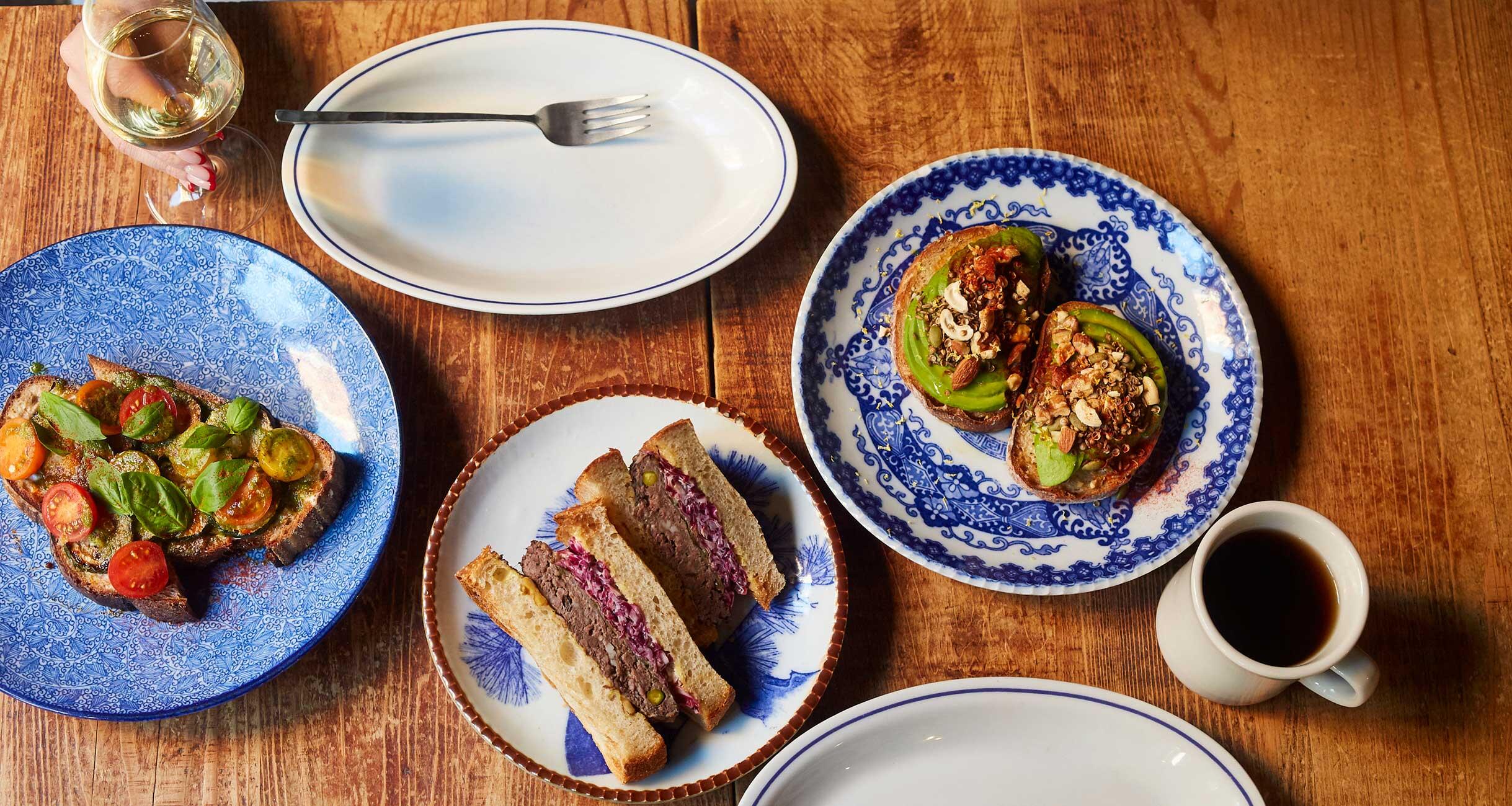 「ブリコラージュ ブレッド＆カンパニー」のサンドとタルティーヌ