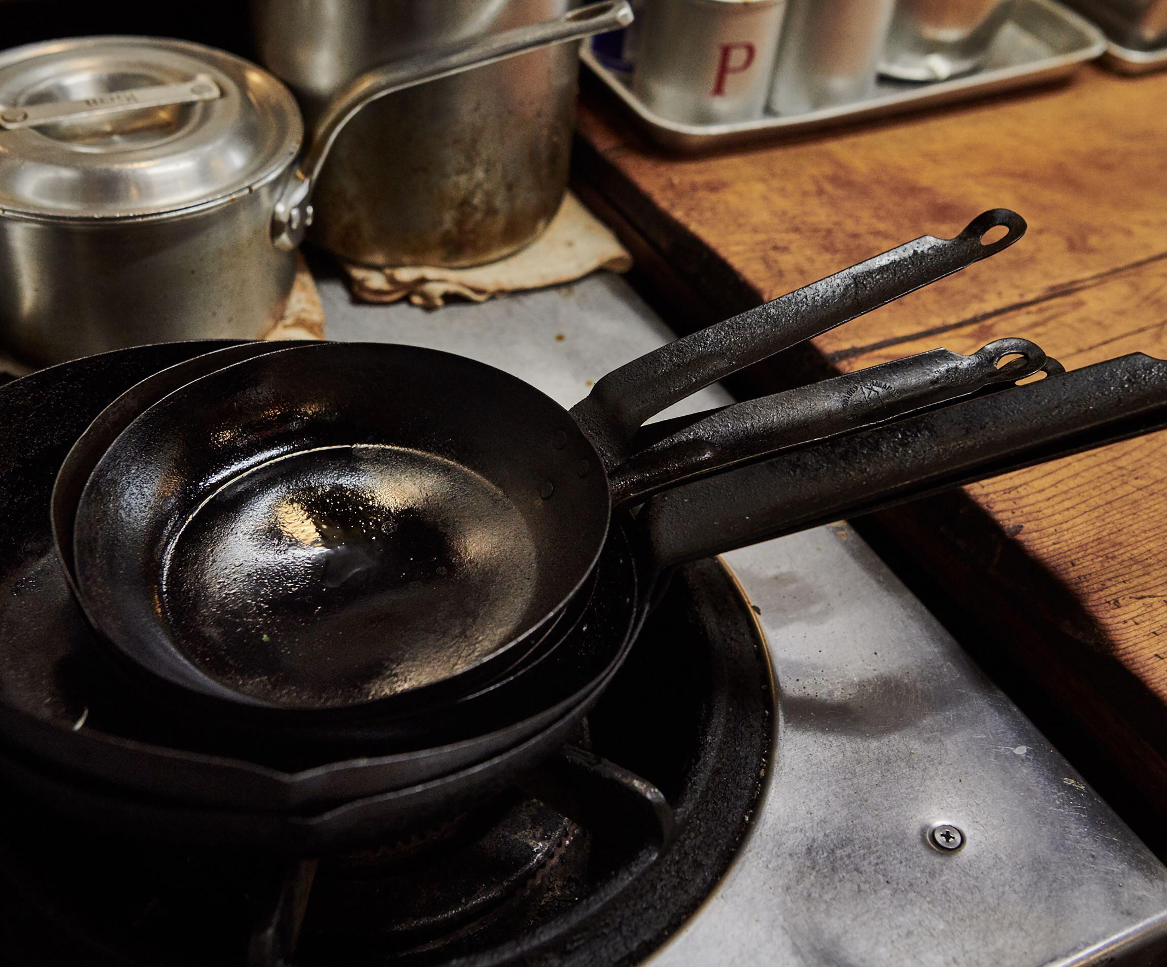 フライパンジャーニー　プロ愛用の調理器具物語