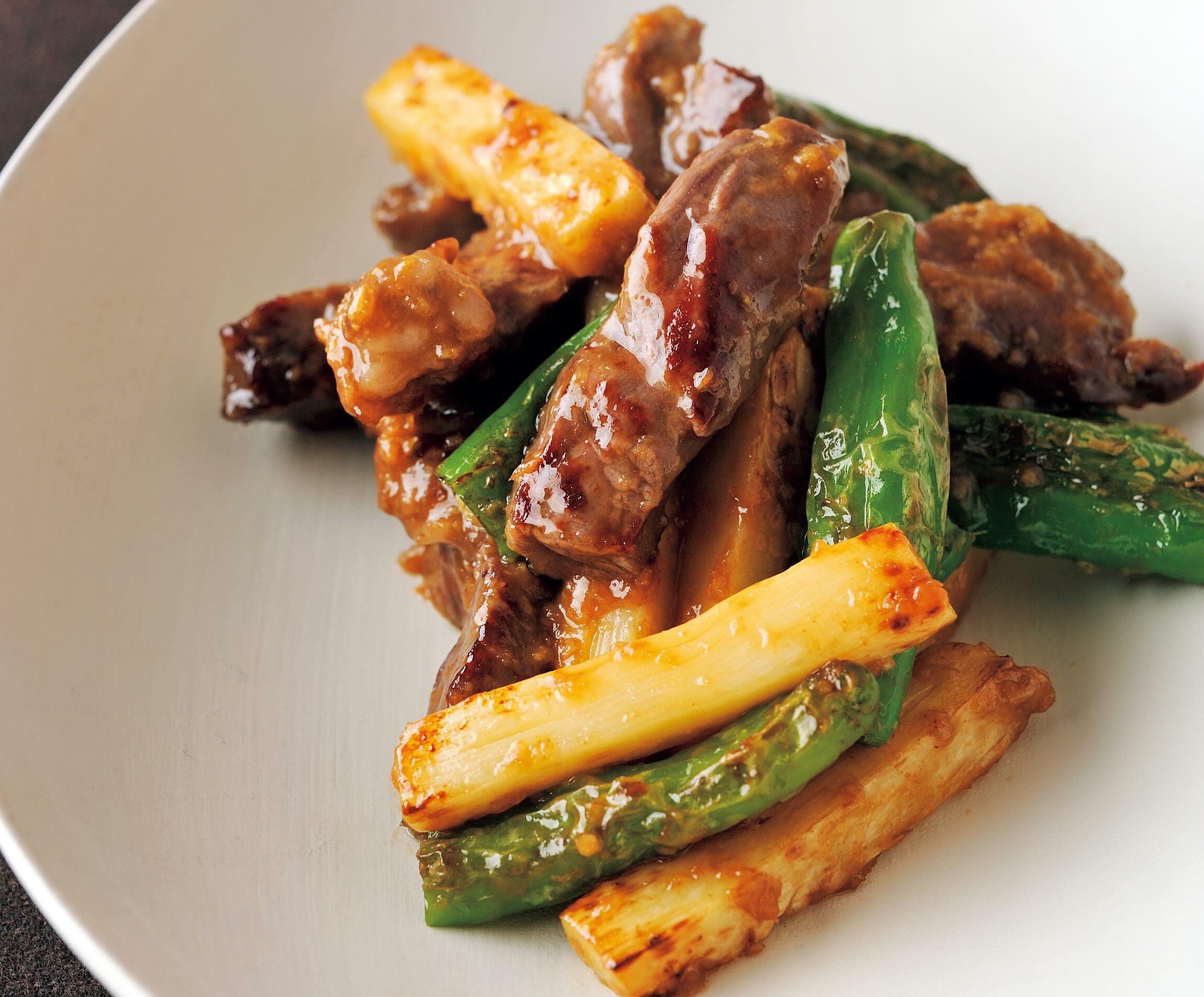 ステーキ肉でつくる迫力満点の豪快おかず