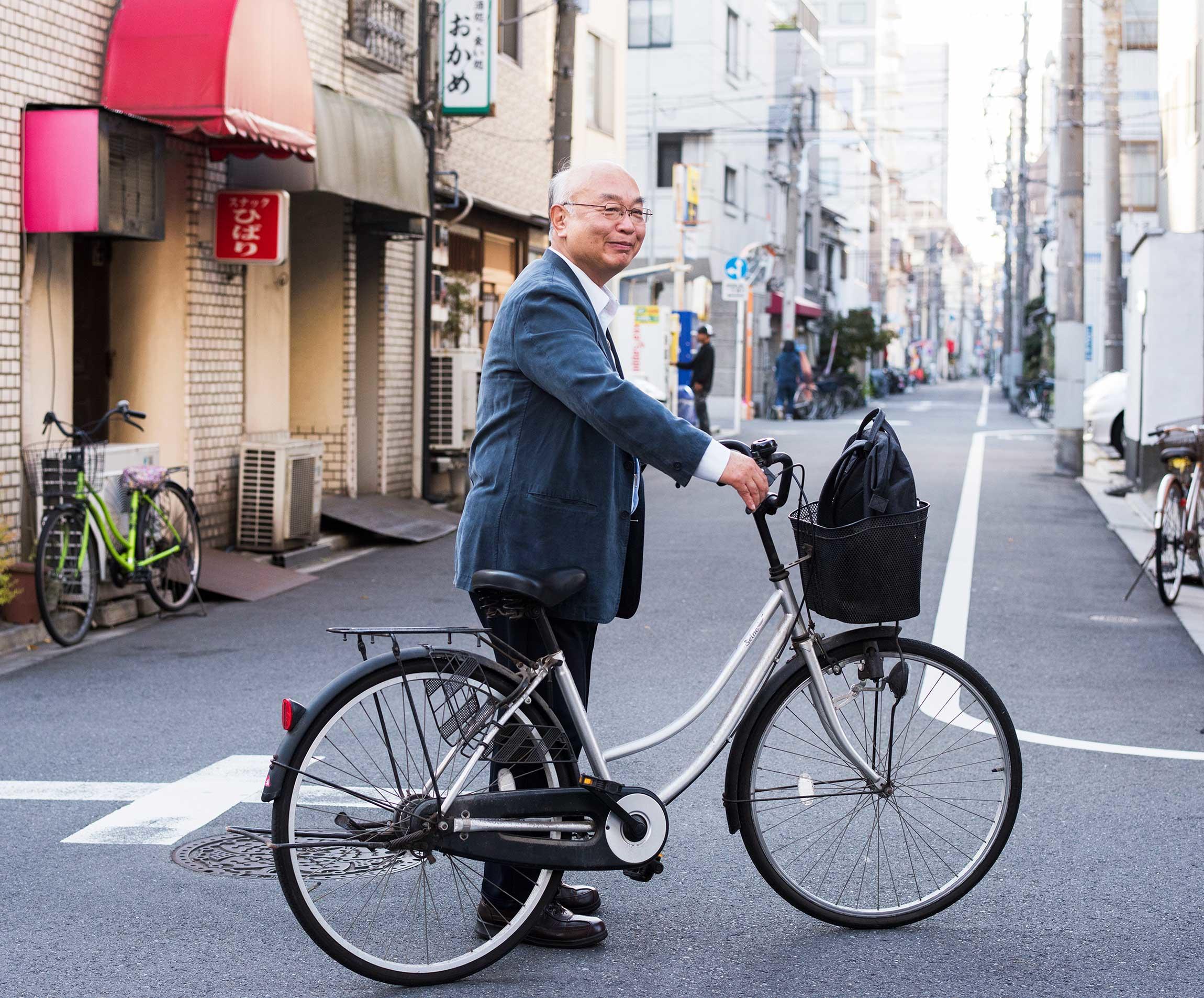 観光客の知らない浅草～浅草高校・国語教師の浅草ランチ・ベスト100～