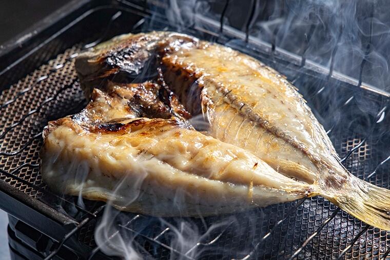 【安くて旨い、狙い目の魚】魚の女王様「ヘダイ（シロダイ）」の上品な旨味を干物で凝縮。熱燗とぜひ！