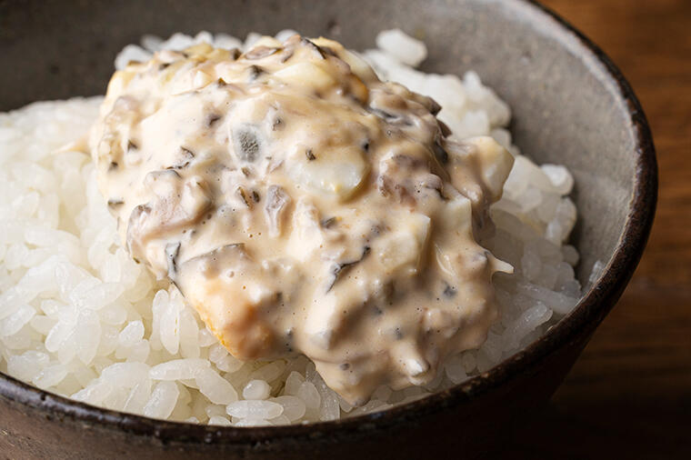 【タルタルをごはんに!?】ダブルの酸味でご飯の甘味が際立つ