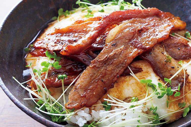 【食欲そそる!】定番の味から意外なアレンジまで。白飯が止まらない「豚バラ肉」レシピ3選