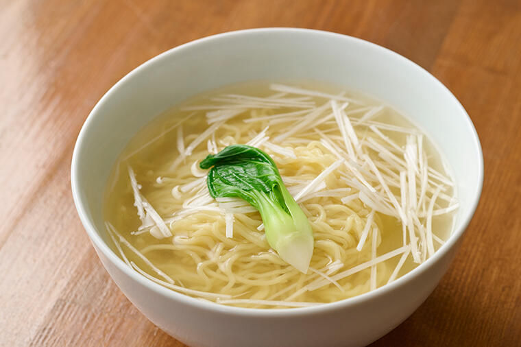 【ひね鶏でとるクリアなスープは唸るほど旨い】中華の基本スープ「清湯（チンタン）」で、最高の〆ラーメン（清湯麺）をつくろう！