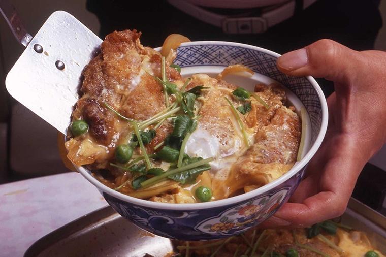 昔懐かしの“ペチャかつ”