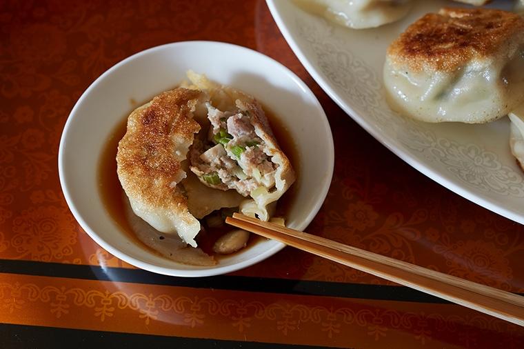 香りと旨味の共演！セロリと椎茸の餃子