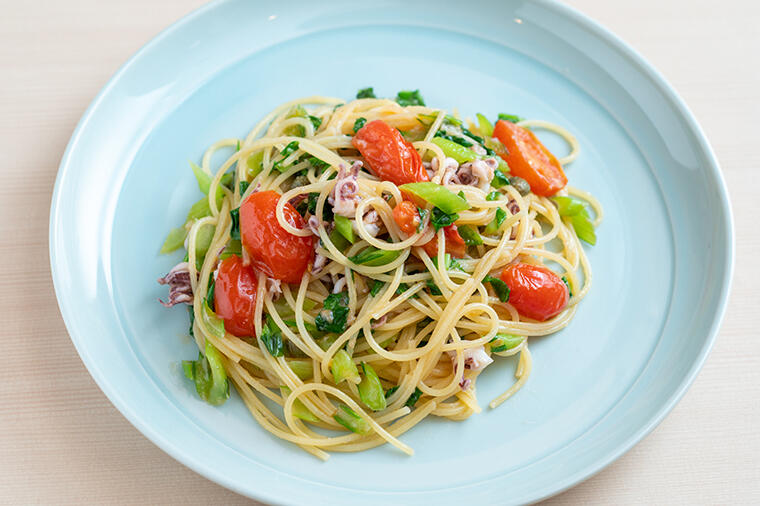 コリコリ食感とトマトの旨味!