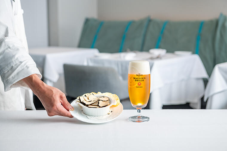 芳醇なトリュフと半熟卵の協演に