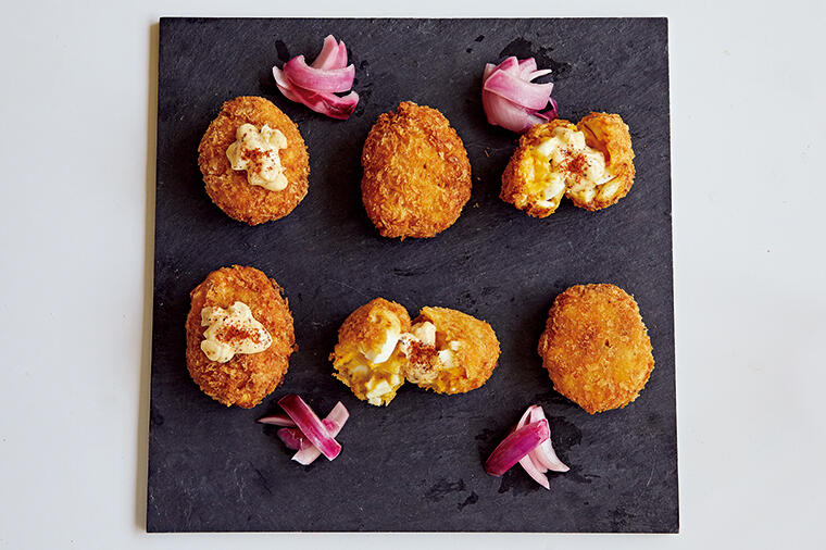 カマンベールがとろりとつなぐ