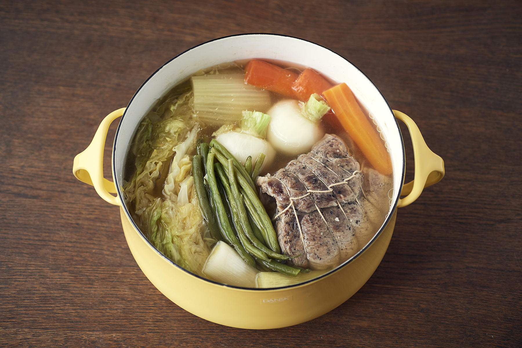 具の野菜を煮る