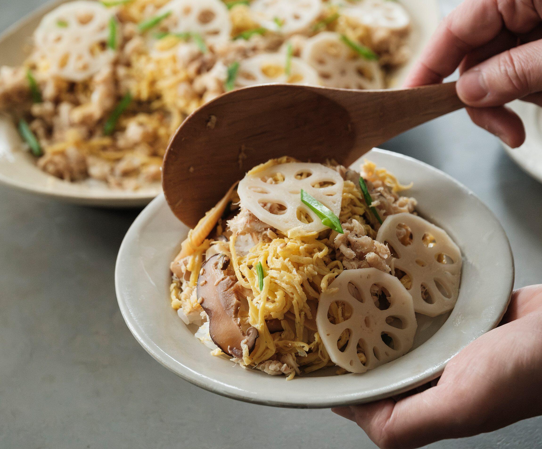 日曜は、ちらし寿司をつくる。